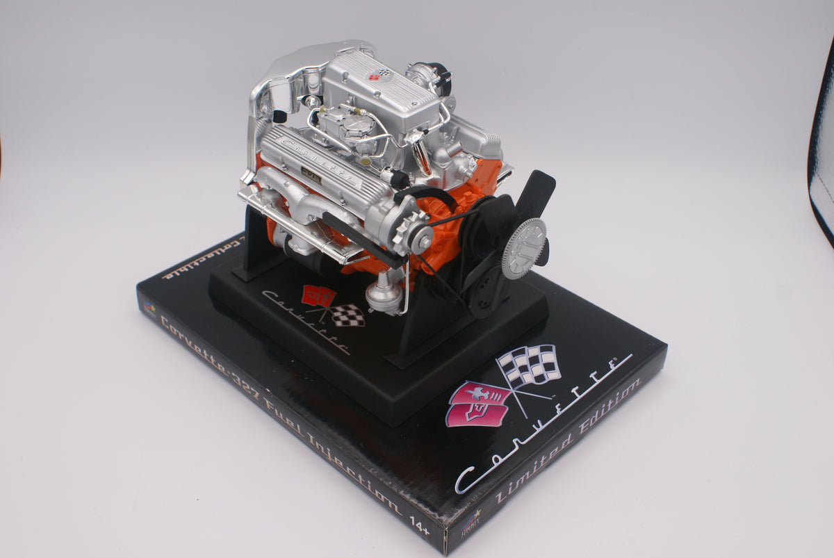 自動車 CORVETTE 327 FUEL INJECTION ENGINE.MODEL Corvette Model, 327 fuel injected engine 1:6th scale