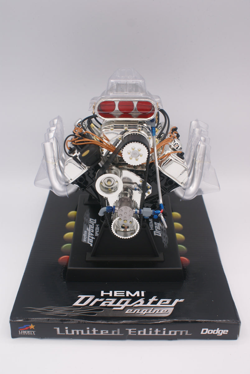 HEMI DRAGSTER エンジン模型 Dodge HEMI Dragster Engine – Dreamcycle Motorcycle Museum