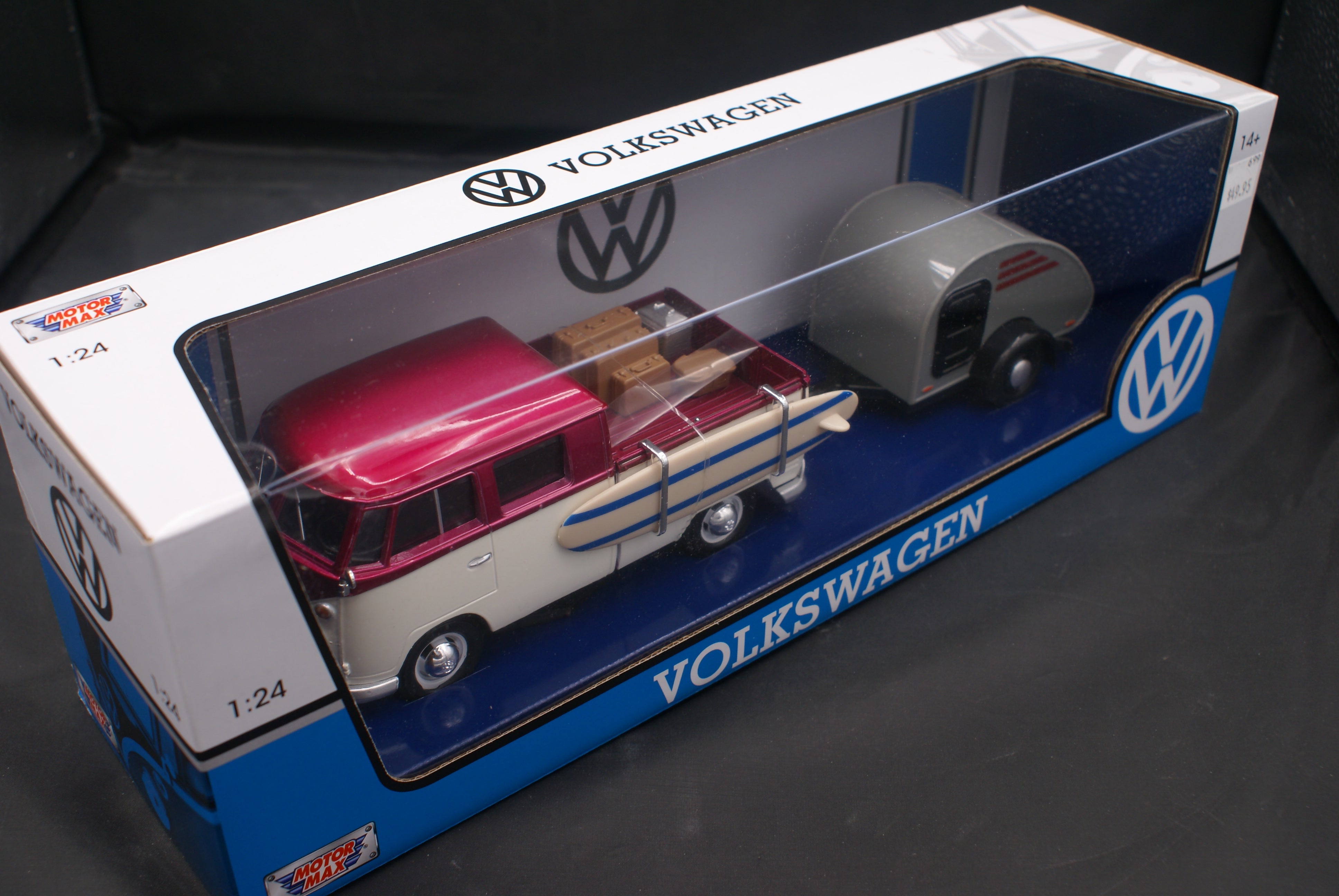 Volkswagen Pickup with trailer