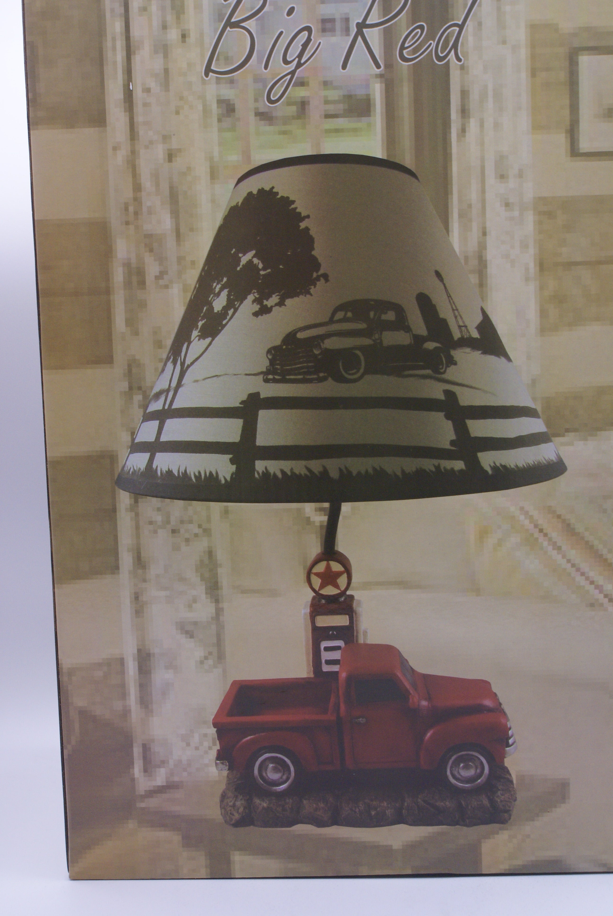 Lamp/ Red Truck